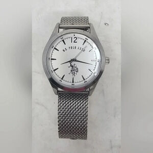 U.S. POLO ASSN. STAINLESS STEEL Silver Band White Dial Watch WORKS New Battery
